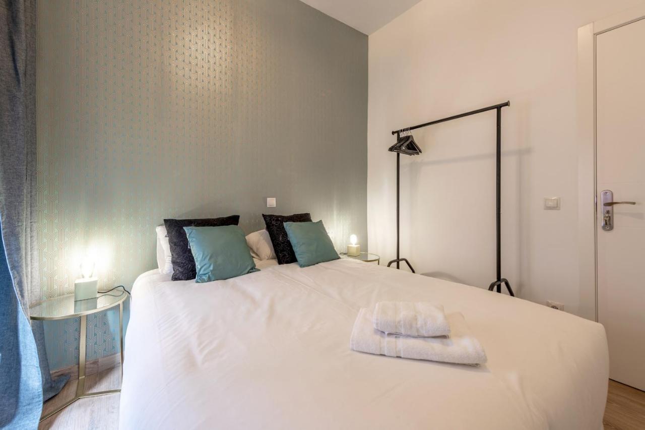 3 Bedrooms 1 Bathroom Furnished - Lavapies- Mintystay Madrid Eksteriør billede