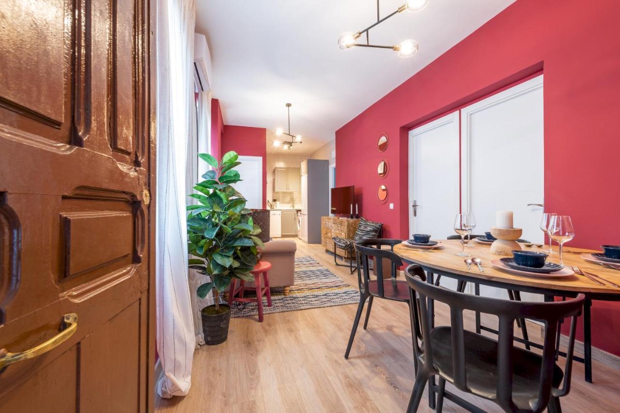 3 Bedrooms 1 Bathroom Furnished - Lavapies- Mintystay Madrid Eksteriør billede
