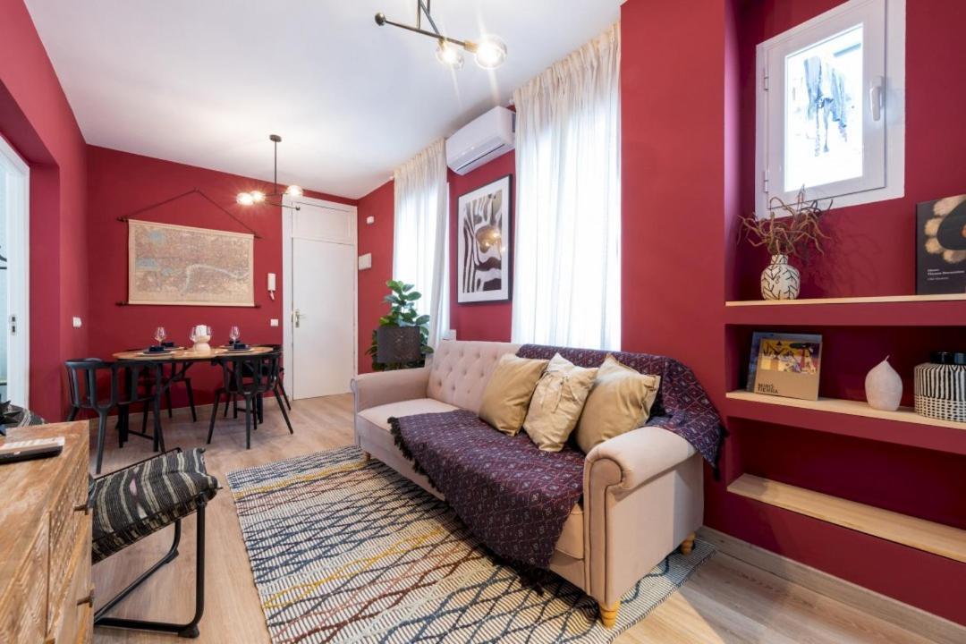 3 Bedrooms 1 Bathroom Furnished - Lavapies- Mintystay Madrid Eksteriør billede