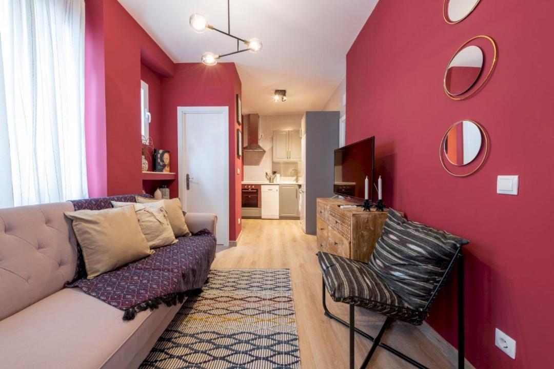 3 Bedrooms 1 Bathroom Furnished - Lavapies- Mintystay Madrid Eksteriør billede
